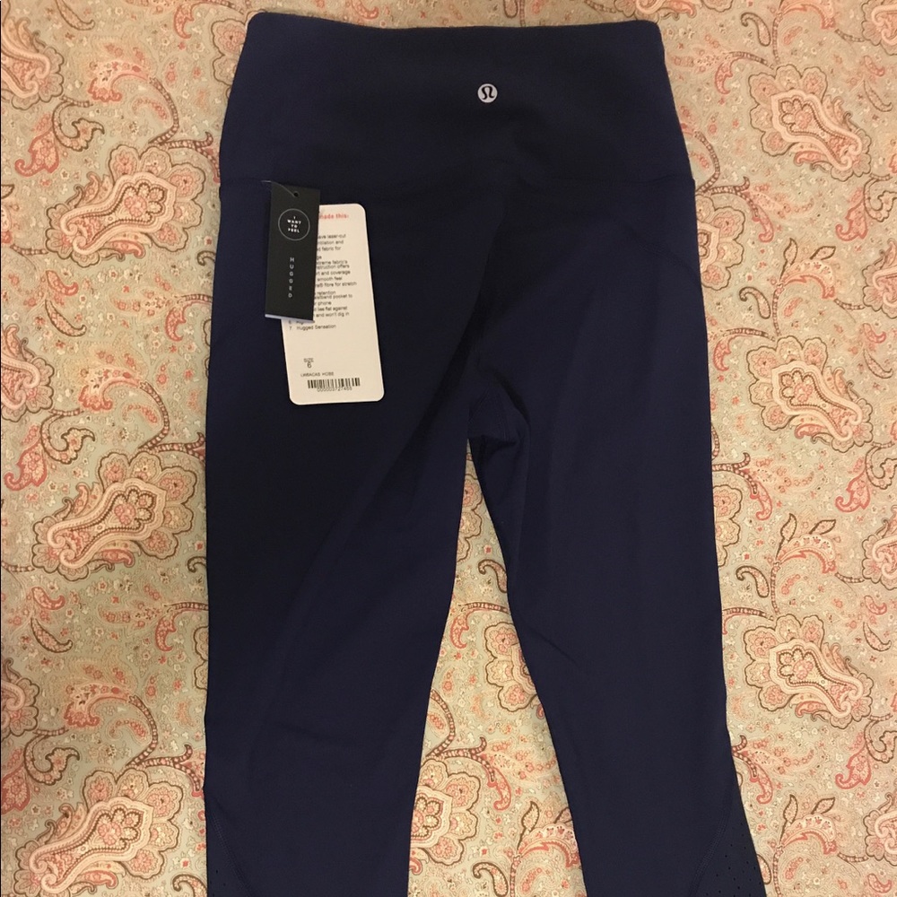 Brand new lulu anew capris