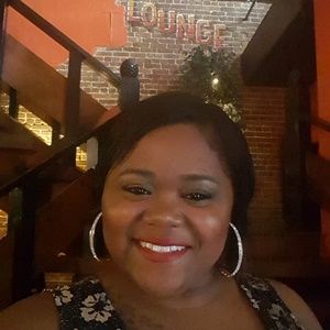 Meet your Posher, Tiara