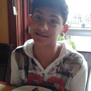 Meet your Posher, April