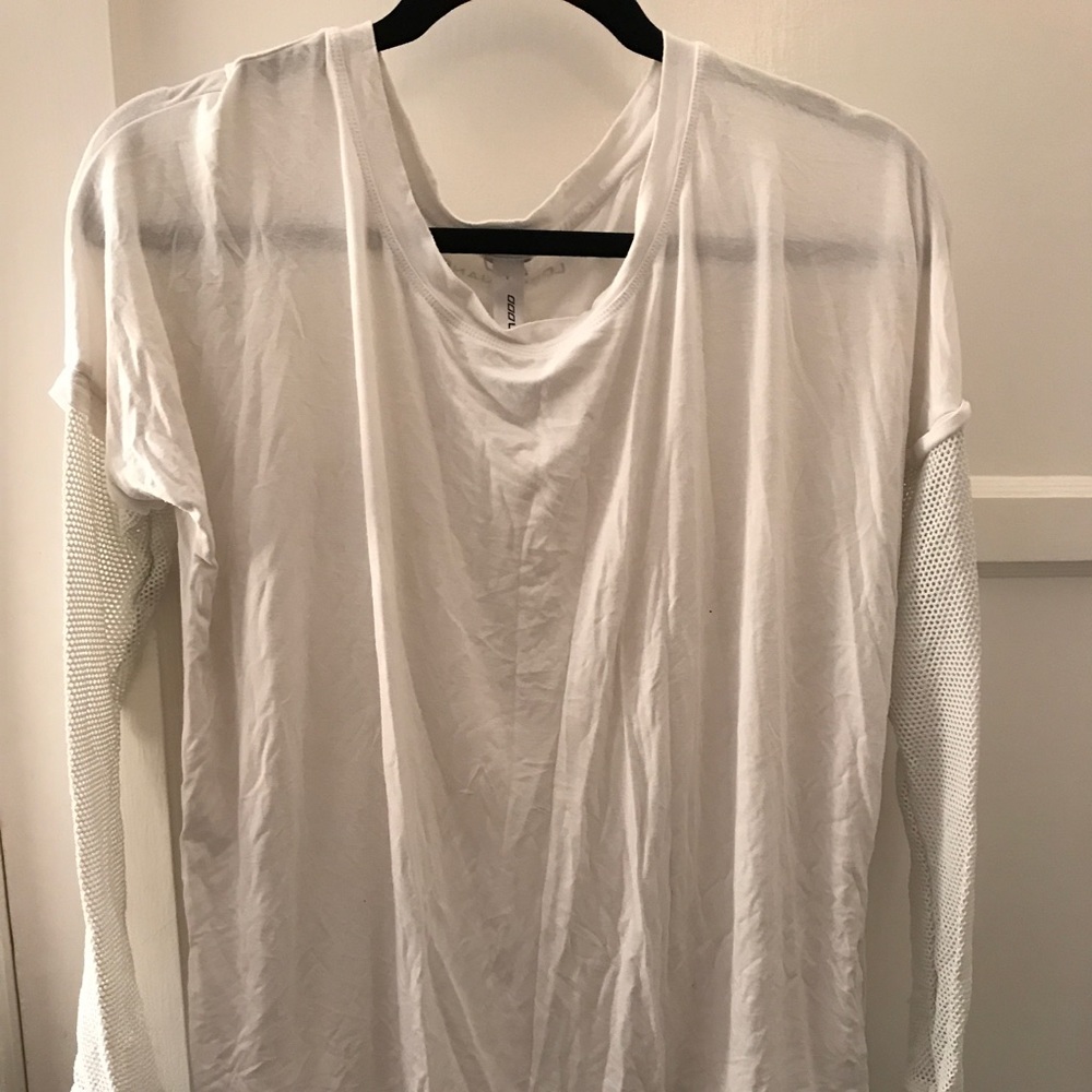 Lorna Jane white long sleeved top