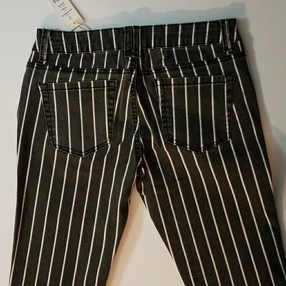Romeo & Juliet Couture Black/White Striped Jeans - Picture 6 of 6