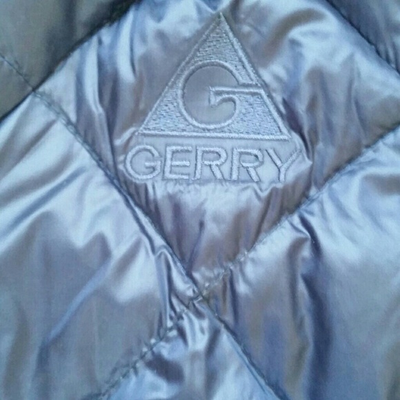 Gerry Brand Reversible Down Vest NWT - Picture 8 of 8