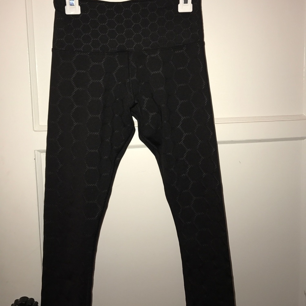 Lorna Jane 7/8 length pants