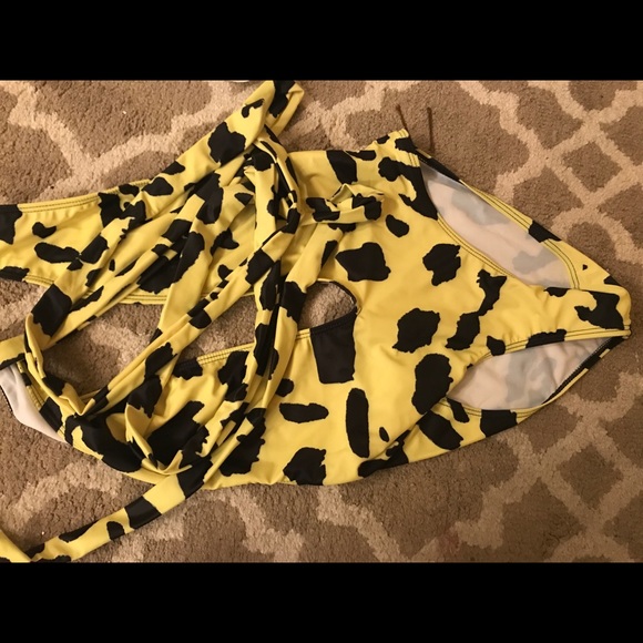 One piece swimsuits animal print yellow - Picture 2 of 3