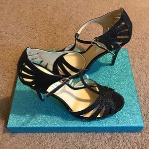 Betsy Johnson dress shoes