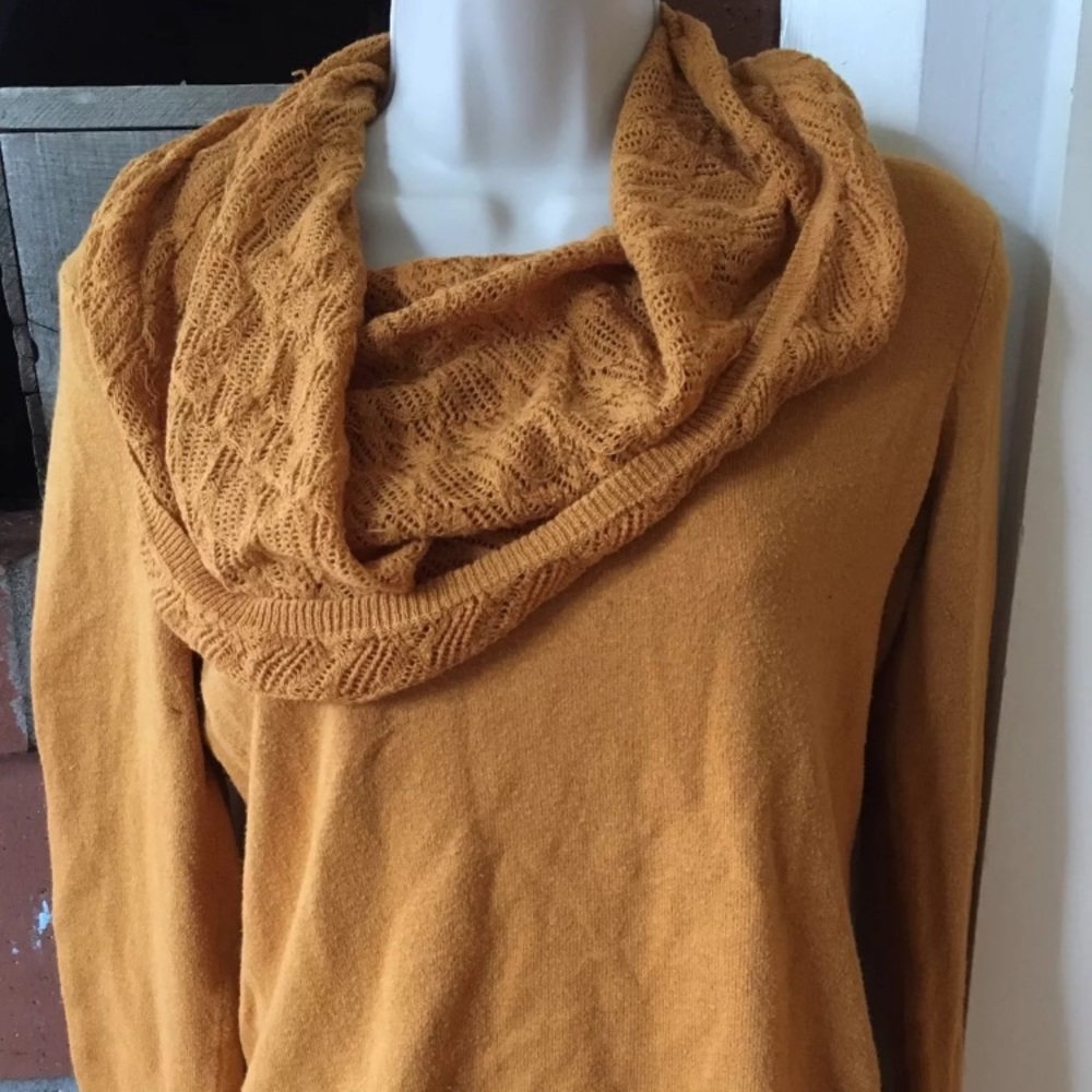 Anthropologie angel Of The North fall sweater med
