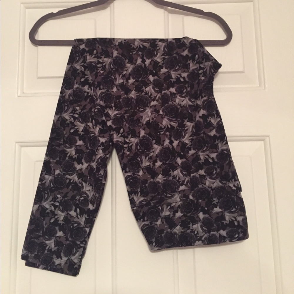 NWT Lularoe TC Leggings