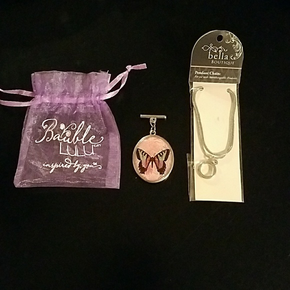 NWOT Necklace with Butterfly Pendant - Picture 2 of 2