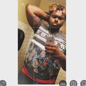 Meet your Posher, Johnathan