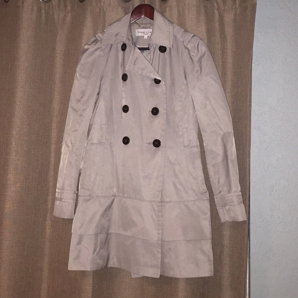 Grey coat