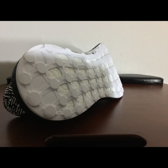 ADIDAS MEN'S PURE BOOST LTD SHOES OREO S80704 12.5 - Picture 7 of 8