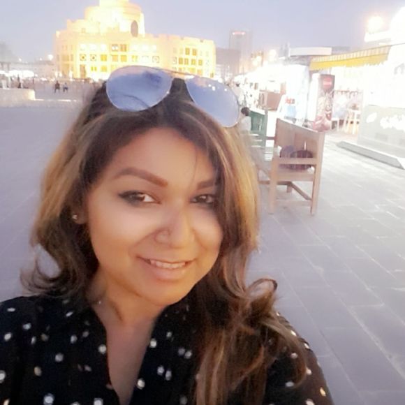 Meet your Posher, Nazia - Picture 1 of 1