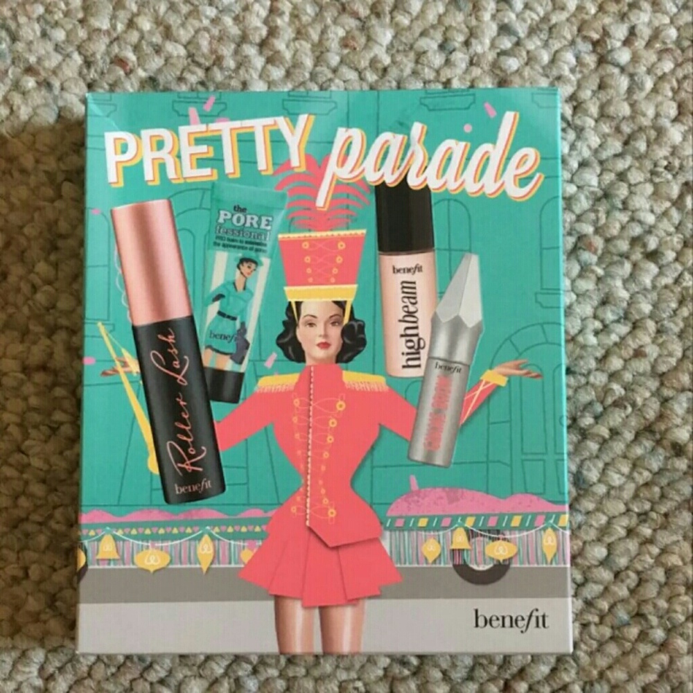 Benefit Pretty Parade