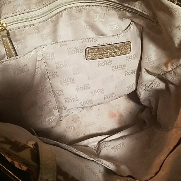 MK tan/brown medium size tote w gold straps - Picture 8 of 8