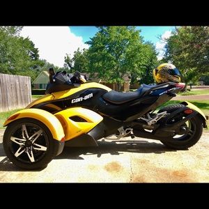 Meet your Posher, Tyson