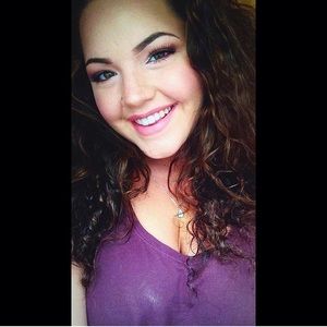 Meet your Posher, Jennie