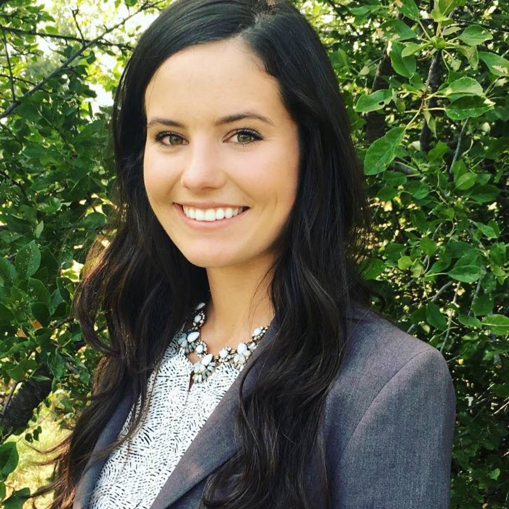 Meet your Posher, Sierra