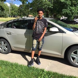 Meet your Posher, Louie