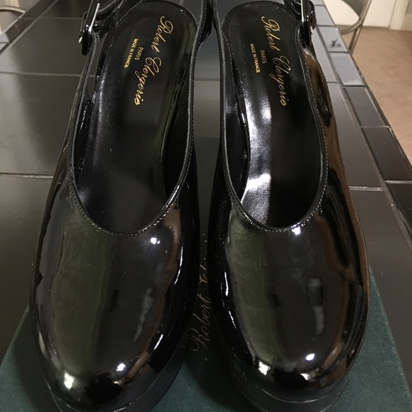 Robert Clergerie Patent Leather Pumps - Picture 5 of 8