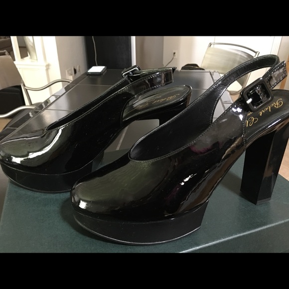 Robert Clergerie Patent Leather Pumps - Picture 8 of 8