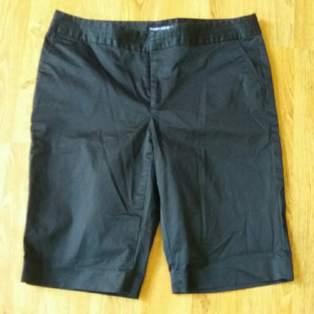 NWOT Banana Republic shorts