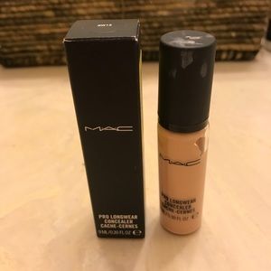 MAC pro long wear concealer- NW15