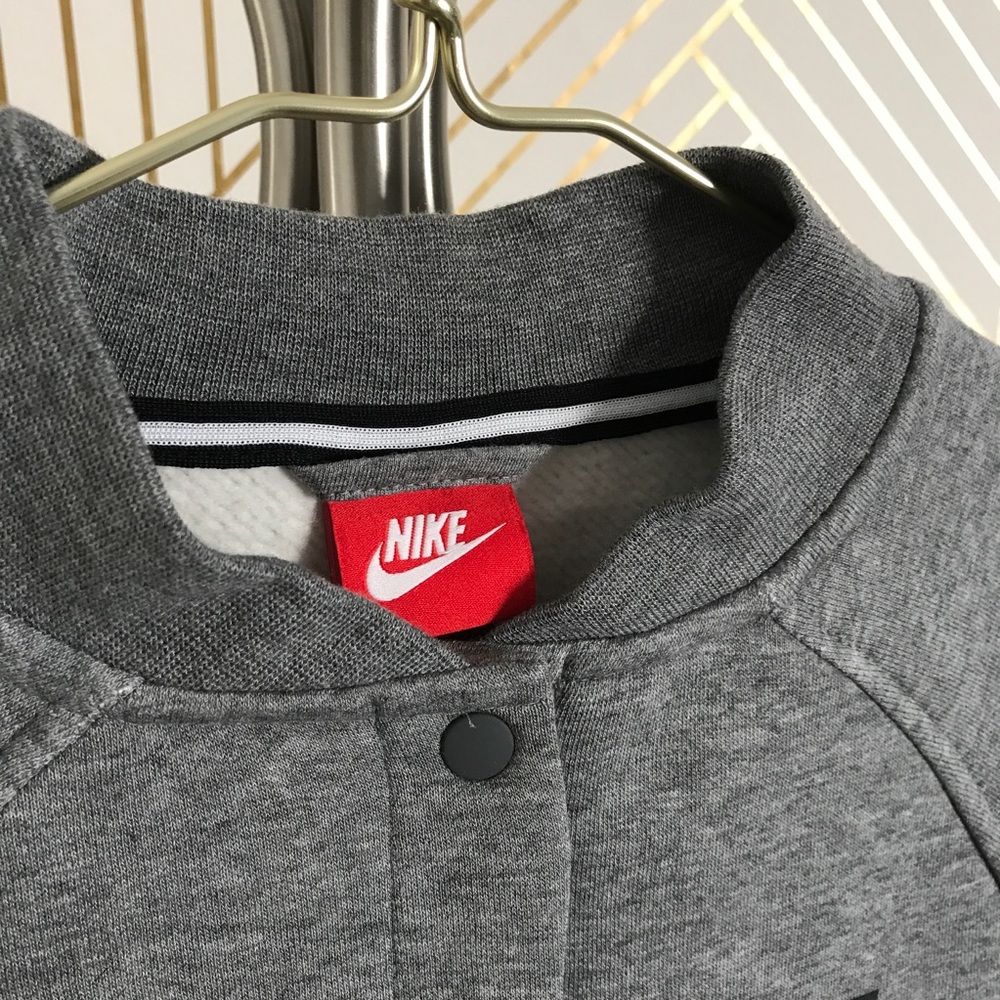 Nike Grey Fleece Varsity Jacket - Picture 6 of 6