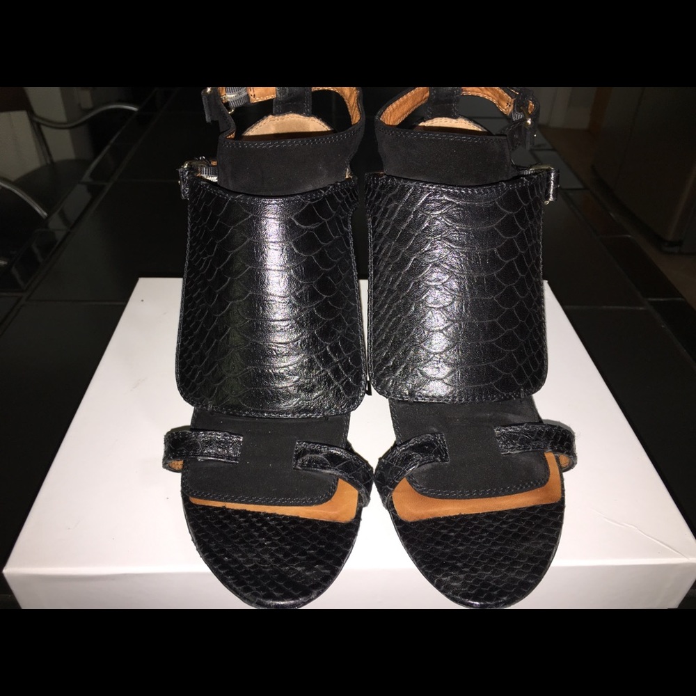 Black Leather/Suede Givenchy Heels - Picture 5 of 8