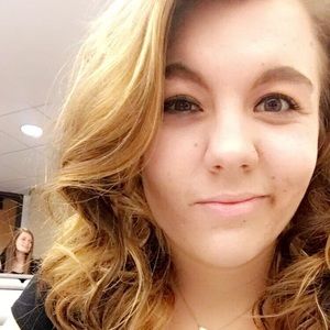 Meet your Posher, Alaina