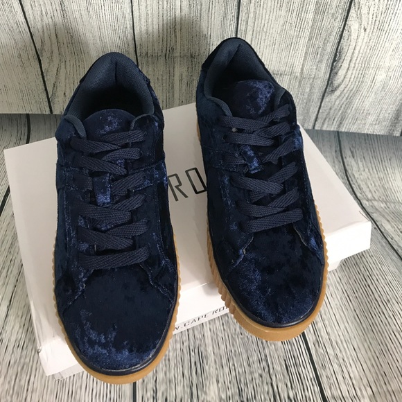 Velvet Chunky Heels Sneakers - Picture 4 of 8