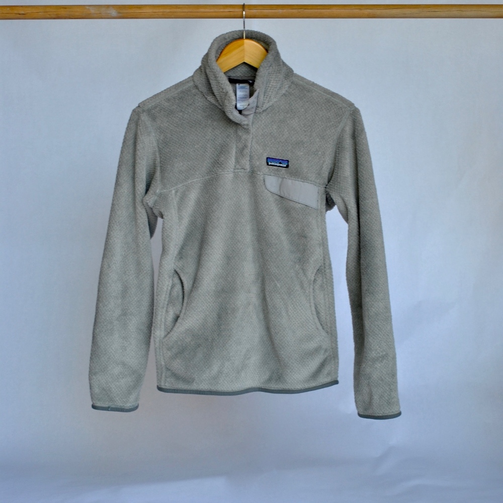 Gray Patagonia Pullover