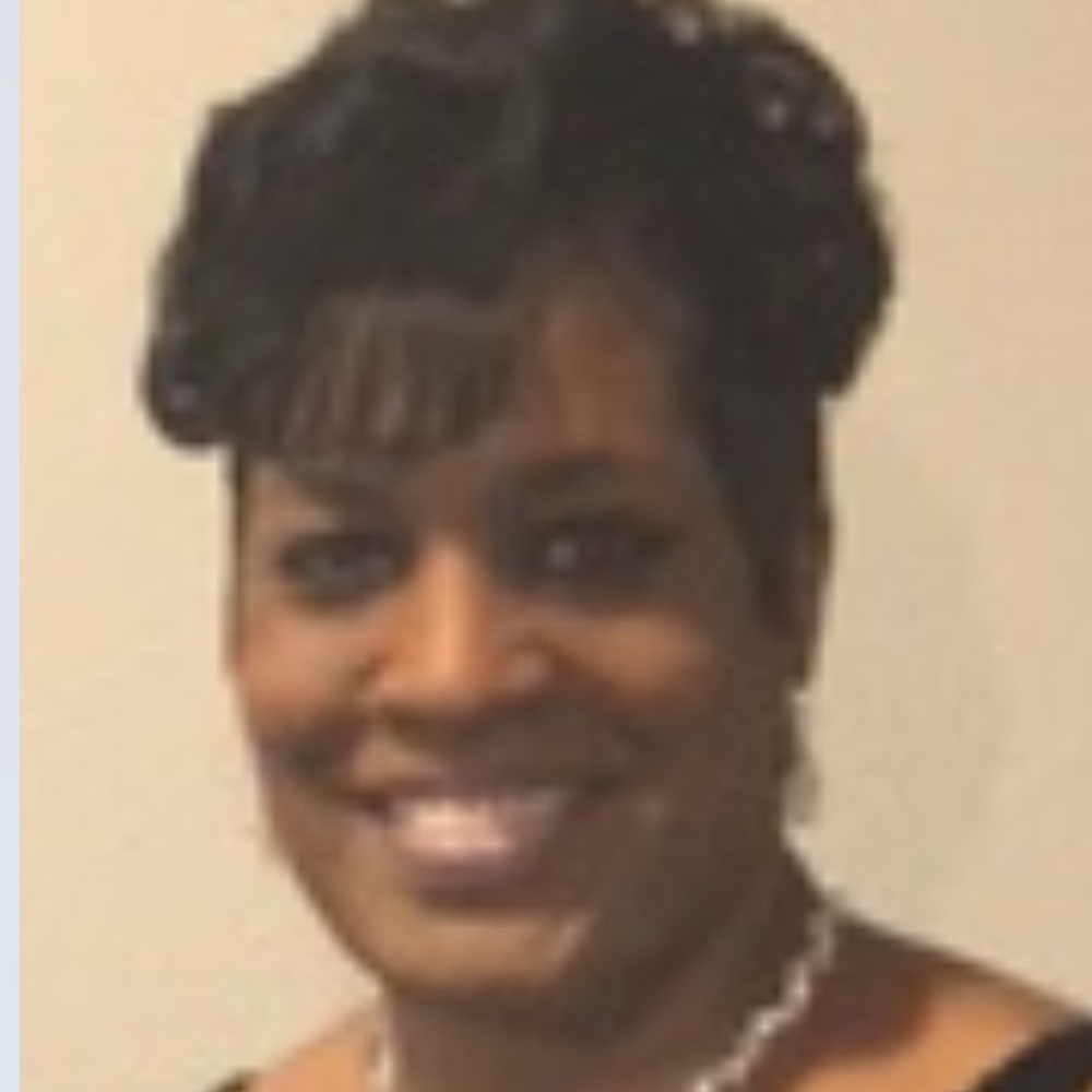 Meet your Posher, Debra
