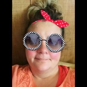 Meet your Posher, Brandi