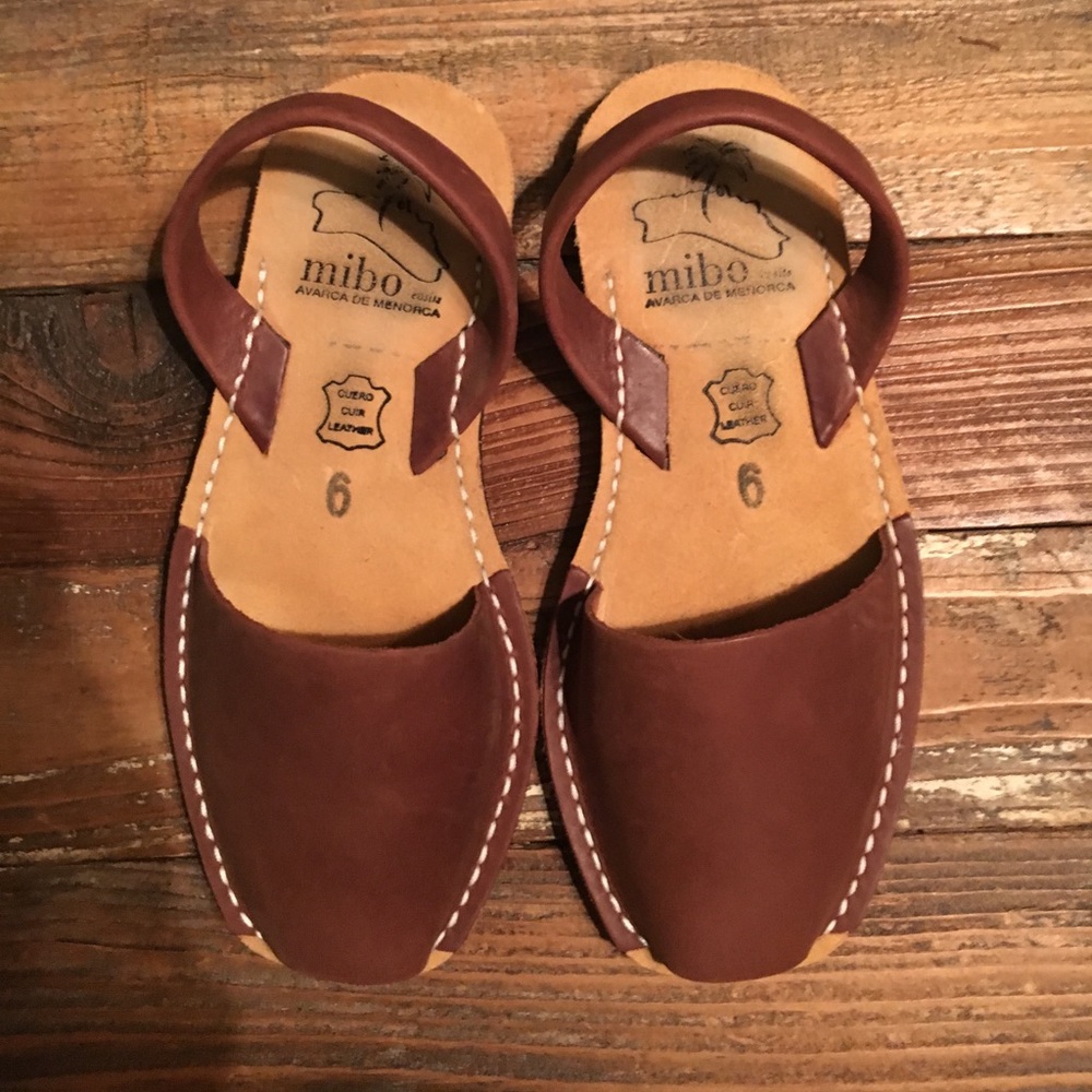 Brown Mibo Avarcas Slingback sandal