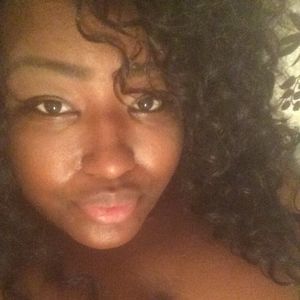 Meet your Posher, Aeja