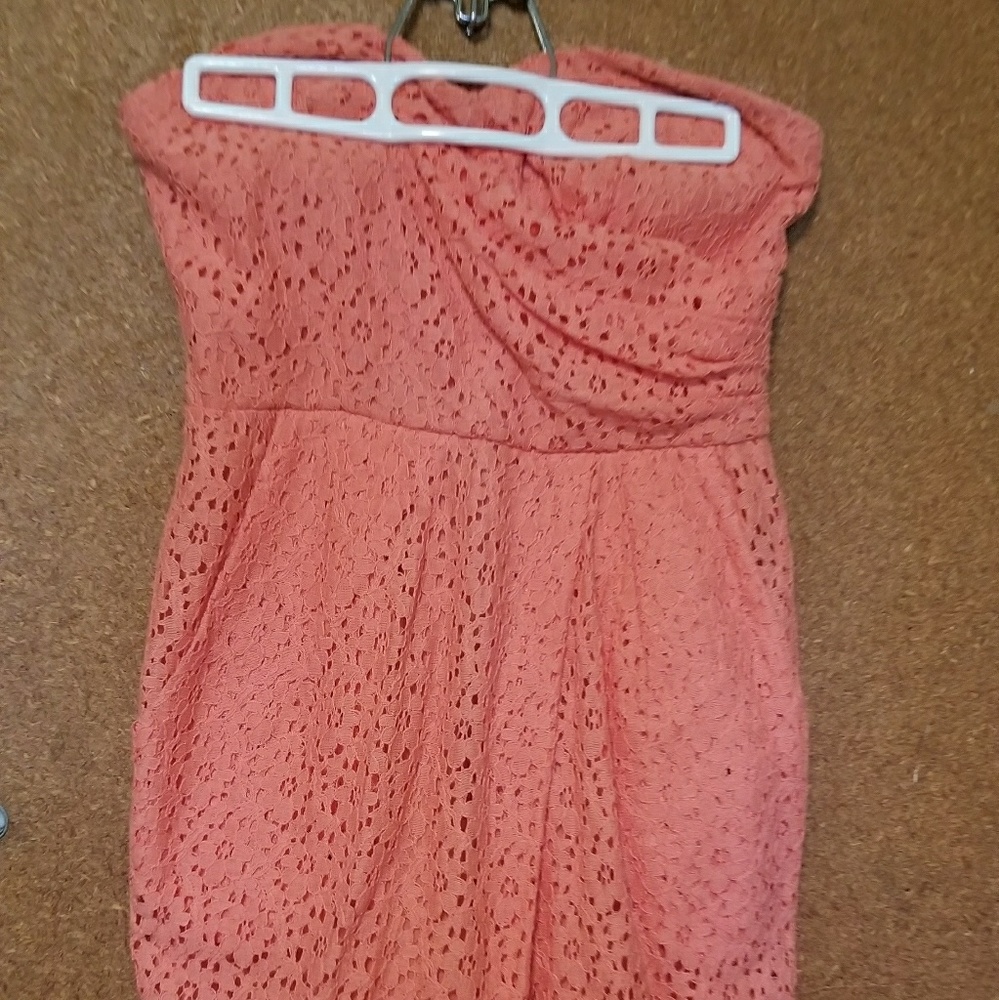 Strapless dress