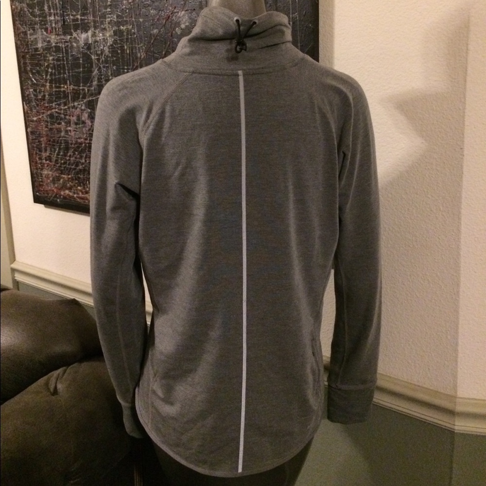 uv reflective nike