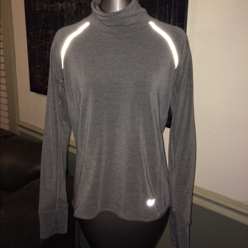 uv reflective nike