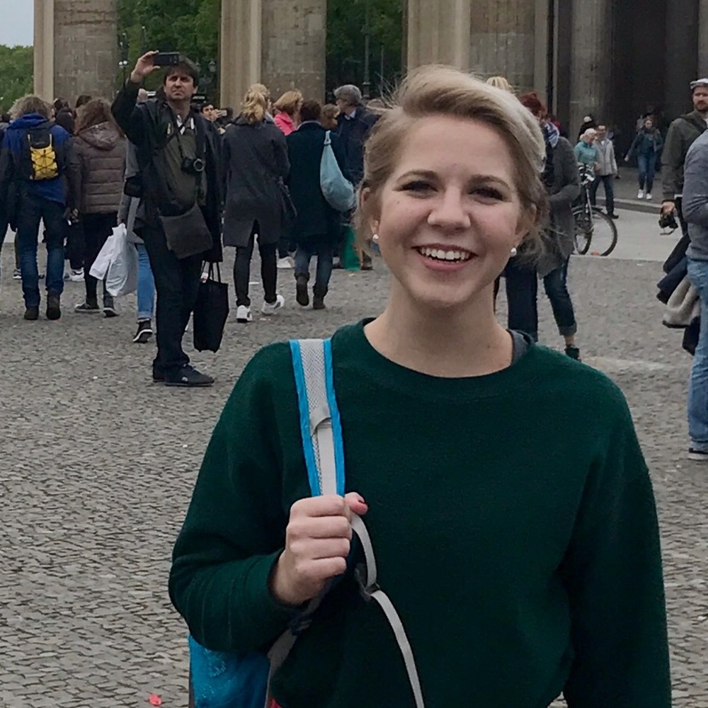 Meet your Posher, Lauren