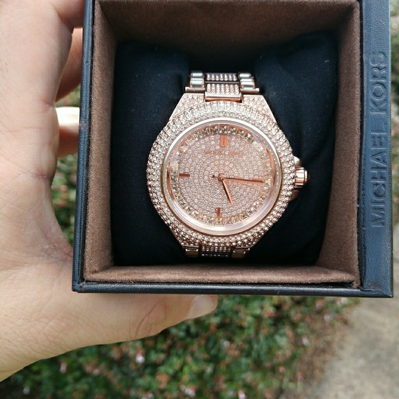 Women's Michael Kors watch - Picture 1 of 4