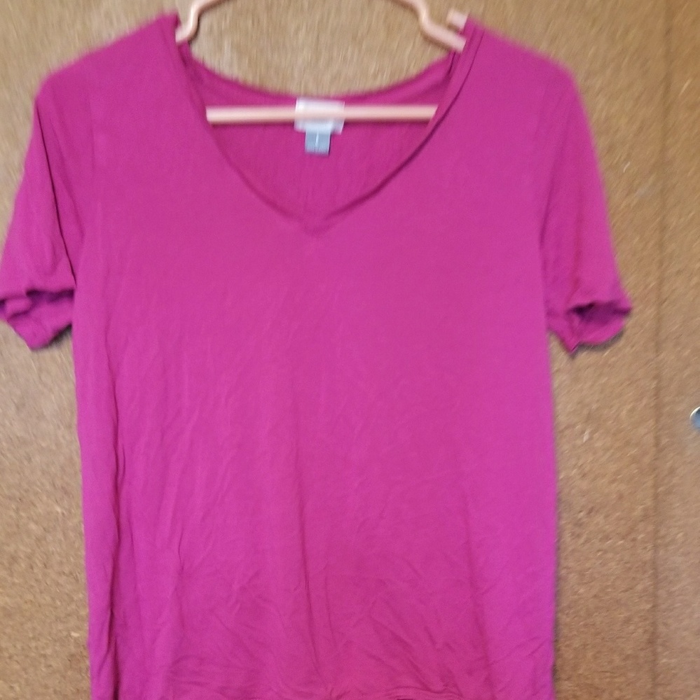 Solid pink tee
