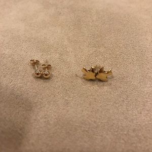 Two sets of studs! Beautiful birds and gold studs