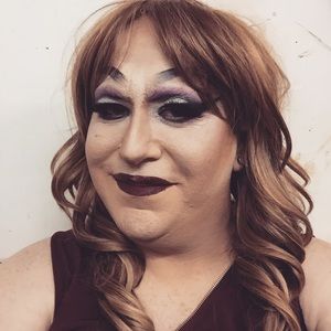 Meet your Posher, Nicholas