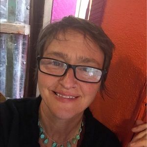 Meet your Posher, Catherin