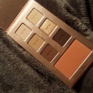 💋limited edition 💋tarte pallet