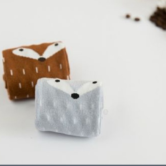 {•LAST PAIR‼️Toddler Knee High Fox Socks•} - Picture 2 of 5