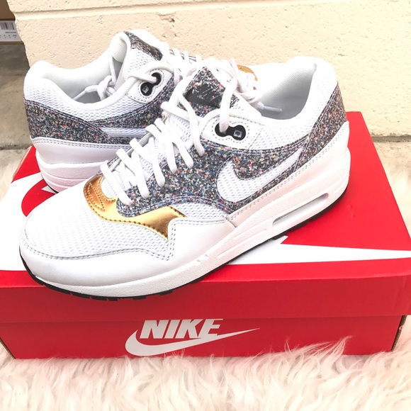 NIKE WOMENS AUTHENTIC AIR MAX Sz 7.5 New - Picture 7 of 7