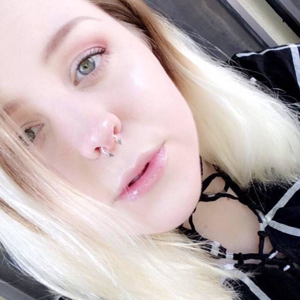Meet your Posher, Andee