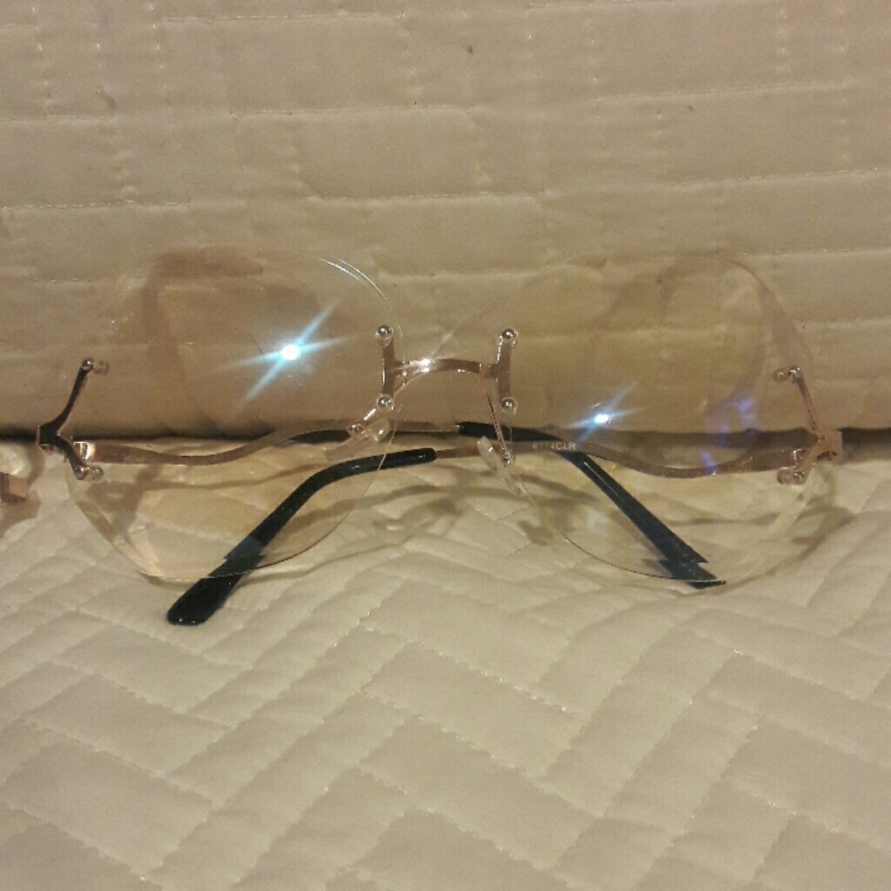 Clear fasgiont frames 007