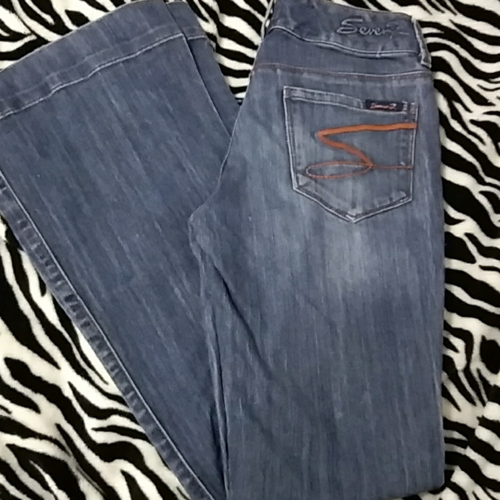 Seven7 sexy flare jeans size 28